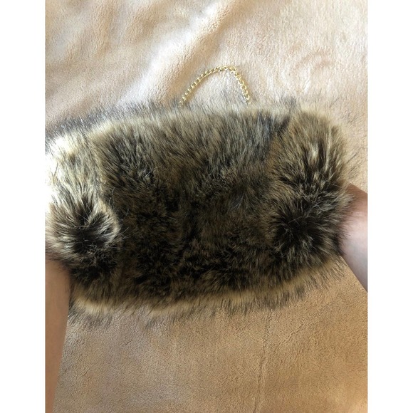 Faux fur purse - Picture 4 of 4